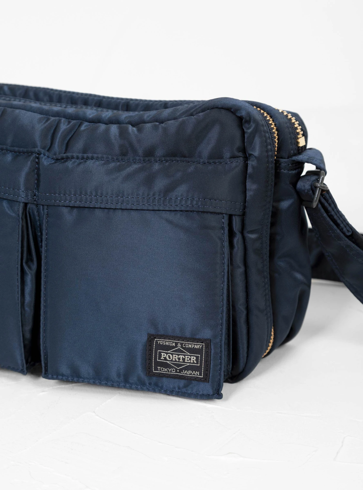 TANKER Shoulder Bag Small Iron Blue - Image 3