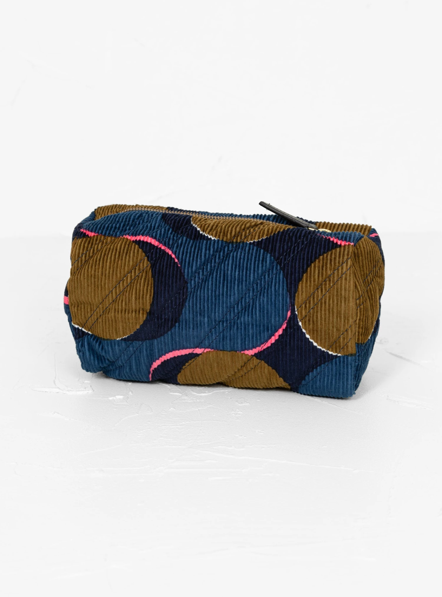 Elba Nymphe Travel Pouch Khaki - Image 3