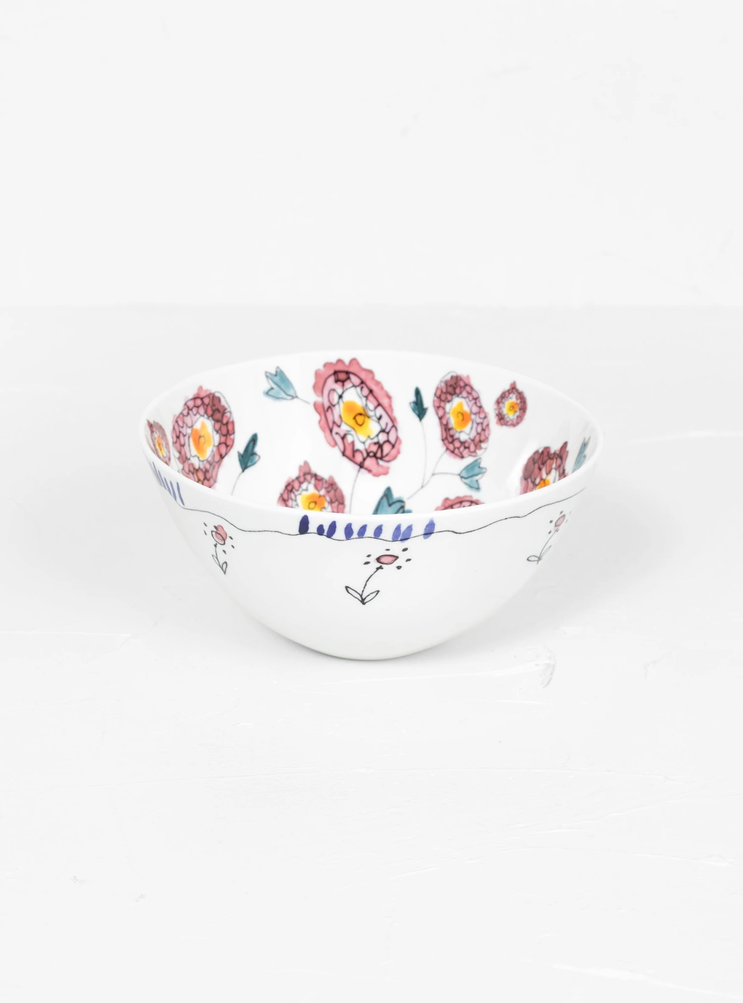 Serax Serving Bowl M Anemone Milk MF - Image 2
