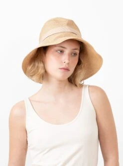 Boxed Hat Paper Abaca Stucco Beige X Beige